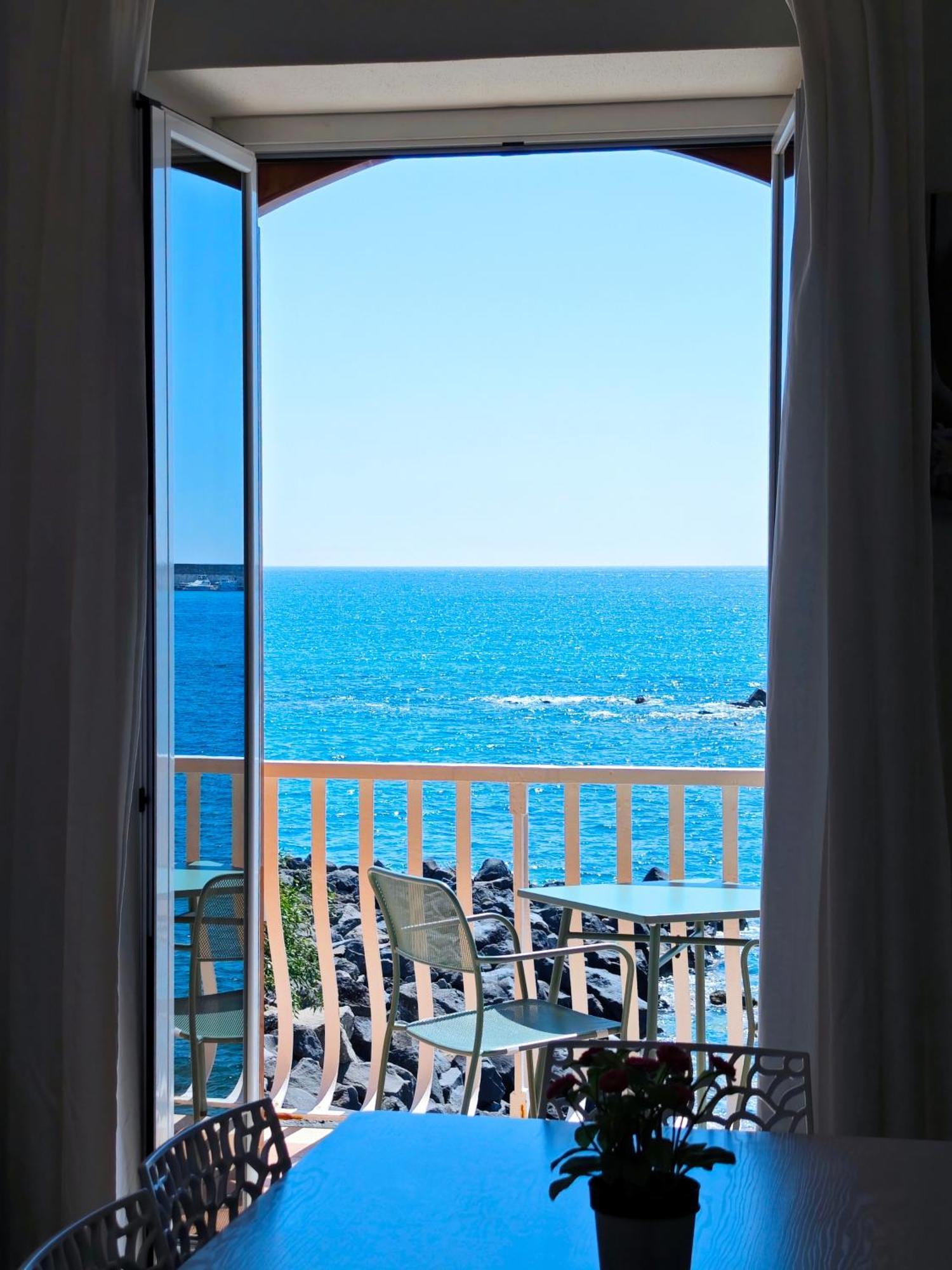 Super Panorama & Astonishing Apartment Seaview جيارديني ناكسوس المظهر الخارجي الصورة
