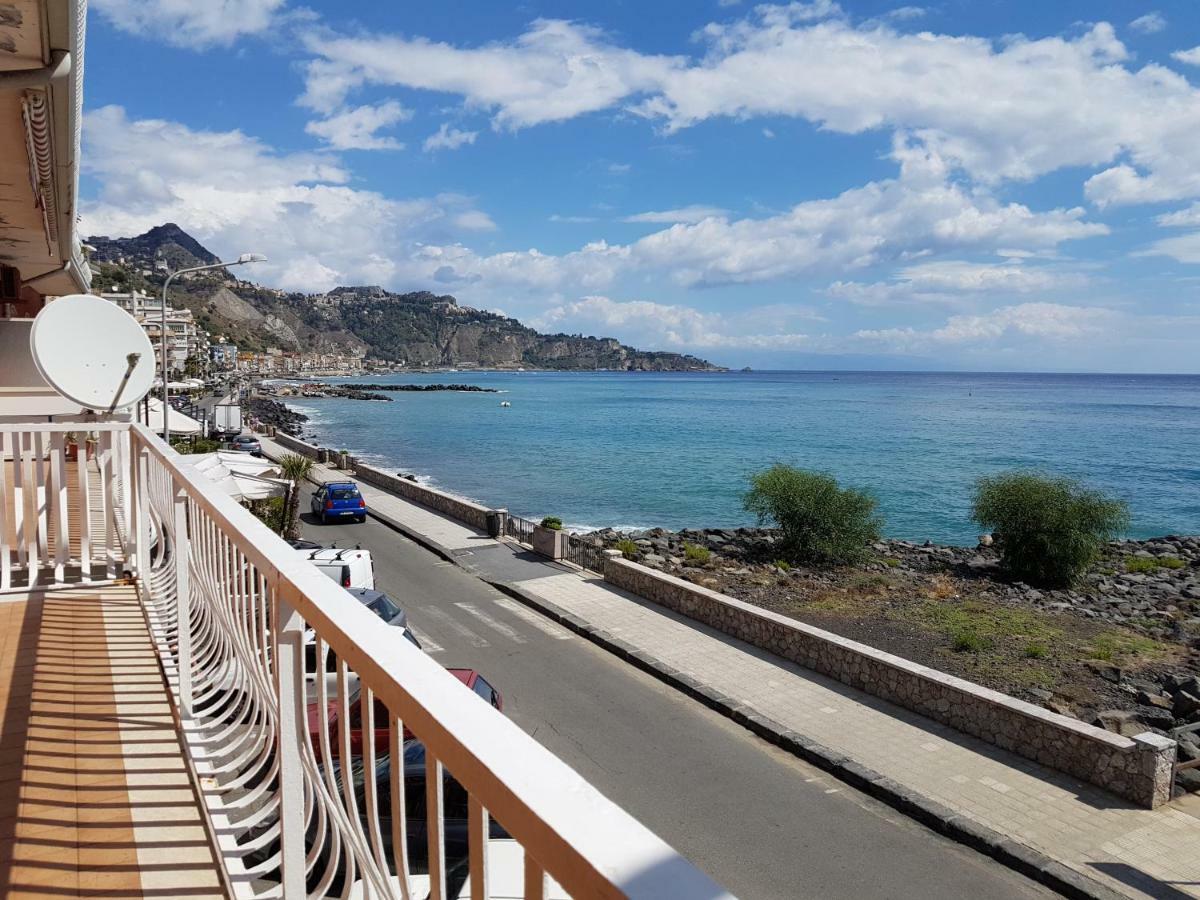 Super Panorama & Astonishing Apartment Seaview جيارديني ناكسوس المظهر الخارجي الصورة